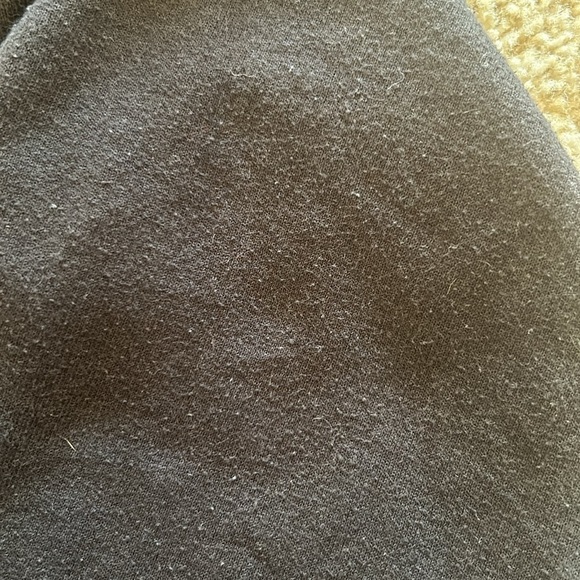 Women’s M Champion Sweatshirt- older- some pulling as shown in pics - Picture 4 of 5